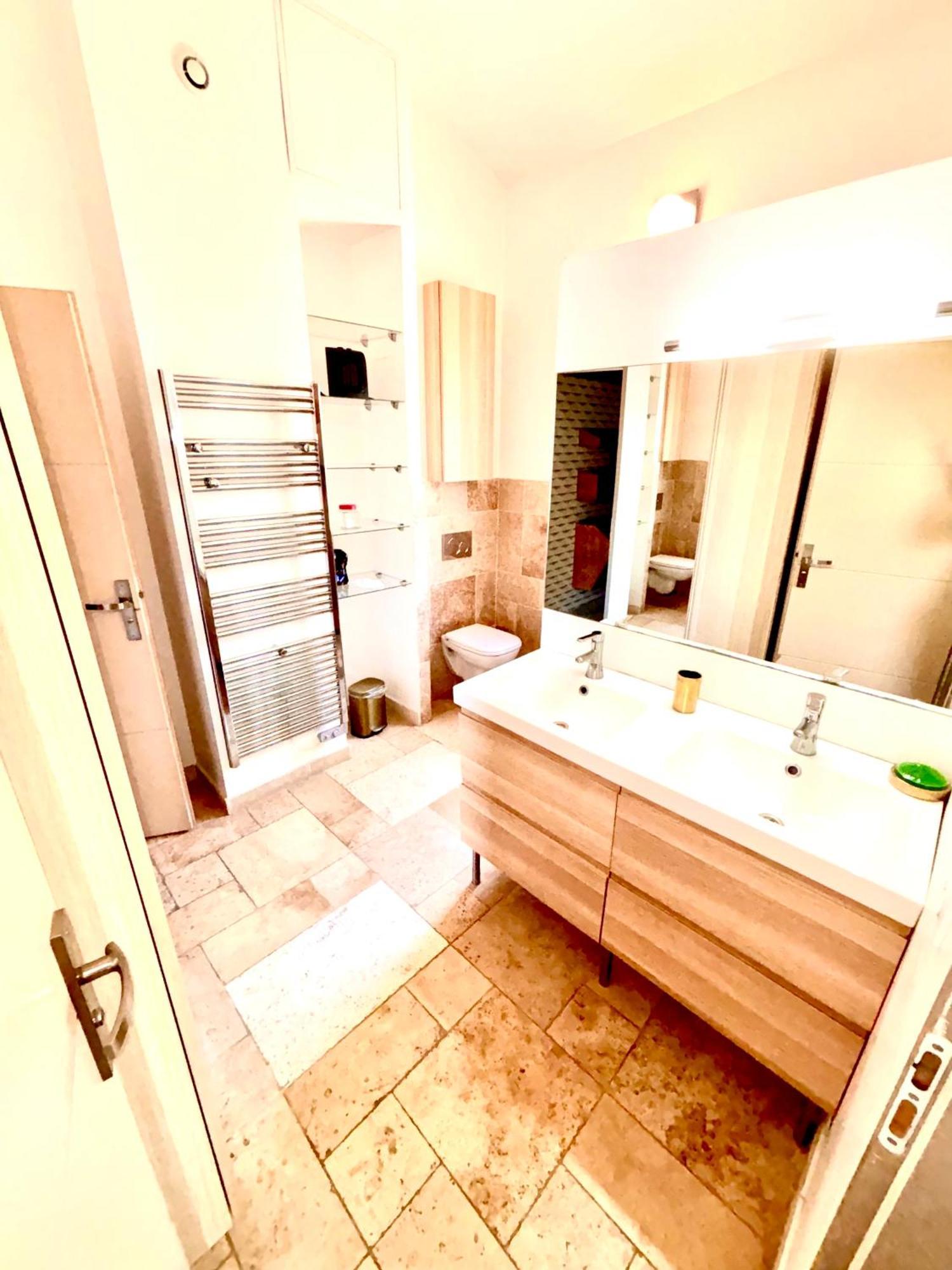 Maison Avec Piscine Et Jacuzzi Proche Des Plages Тулон Экстерьер фото